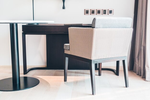 Jak wybrać idealny mebel do małych przestrzeni mieszkalnych?