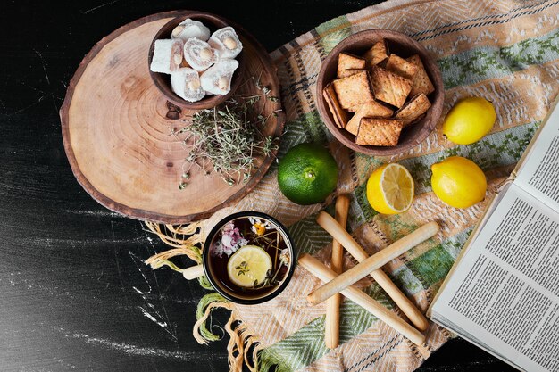 Jak stworzyć domowy kącik aromaterapii za pomocą ziół?